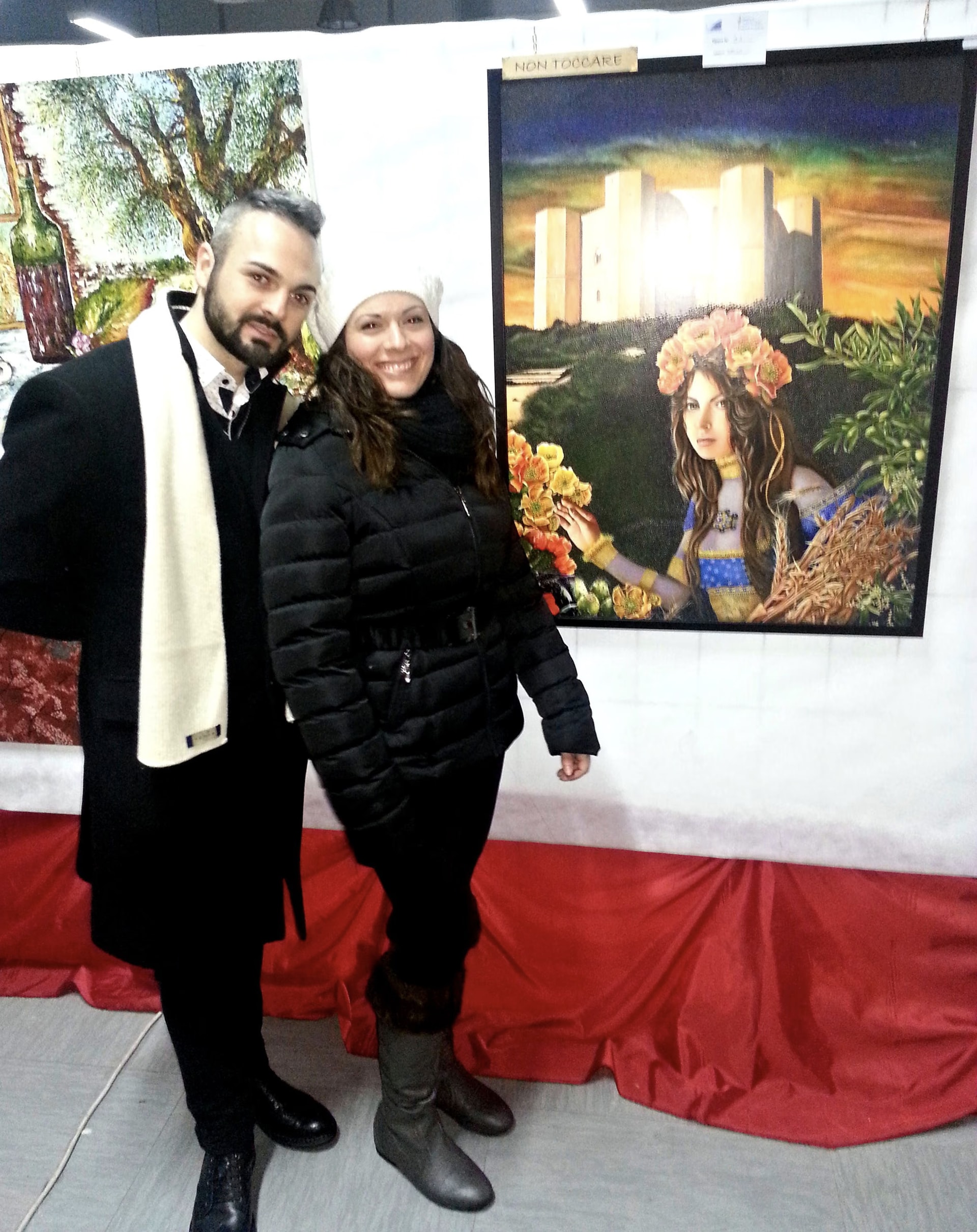 Davide Cristofaro und seine Schwester Morena vor Castel del Monte und die Hofdame beim Festival dell’Immagine 2015